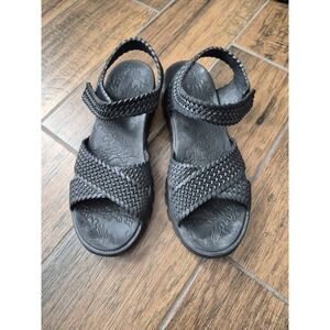 Skechers Black Arch Fit Women Sandal Size 9